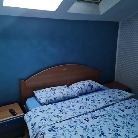 Cazare Vio Hotel Cluj-Napoca Kamer foto