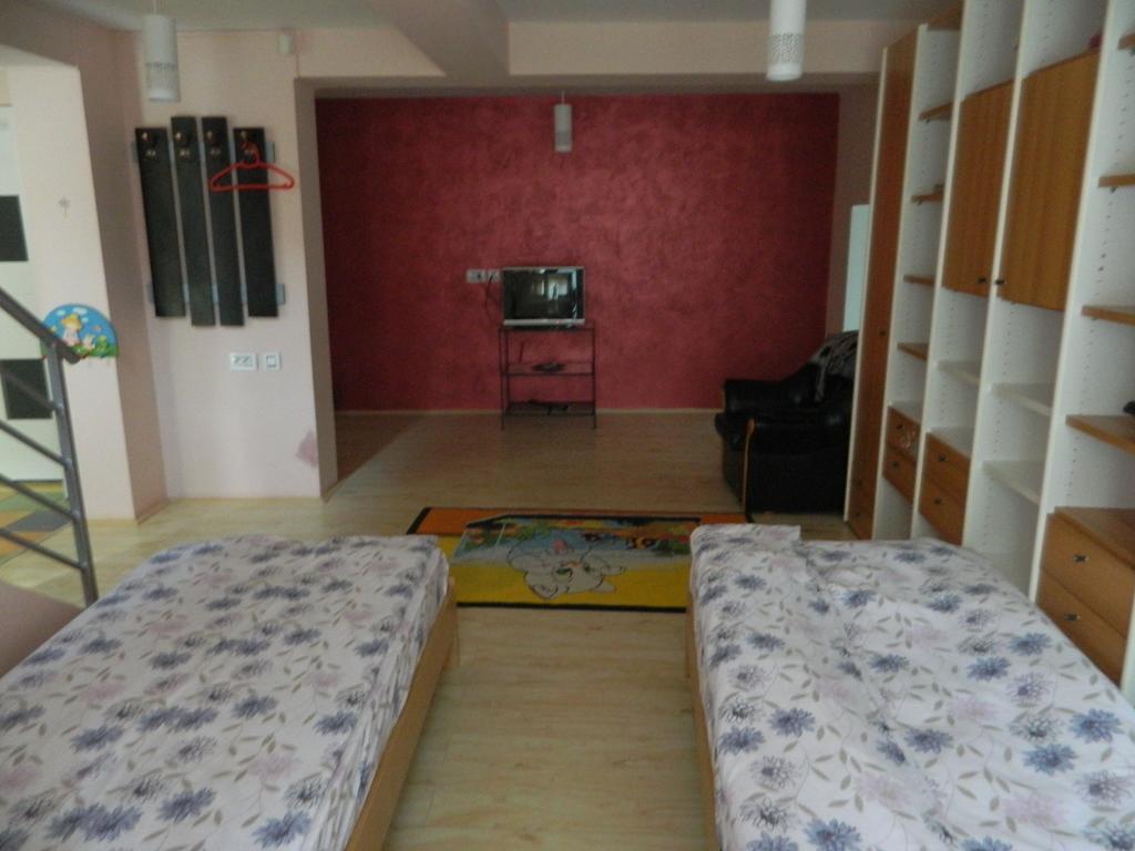 Cazare Vio Hotel Cluj-Napoca Buitenkant foto